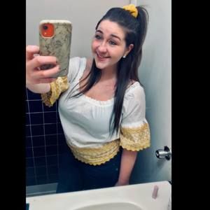 Meet your Posher, Mckenzie